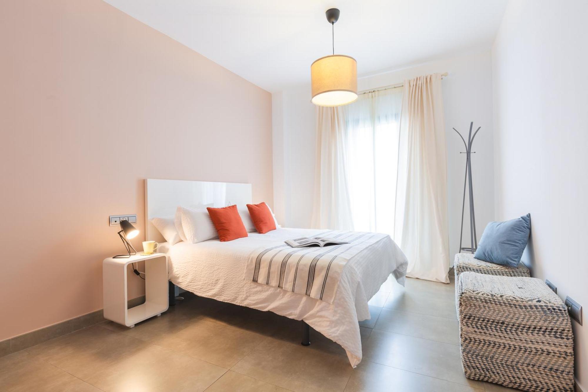 Апартаменты Hi Urban Malaga Centro Экстерьер фото